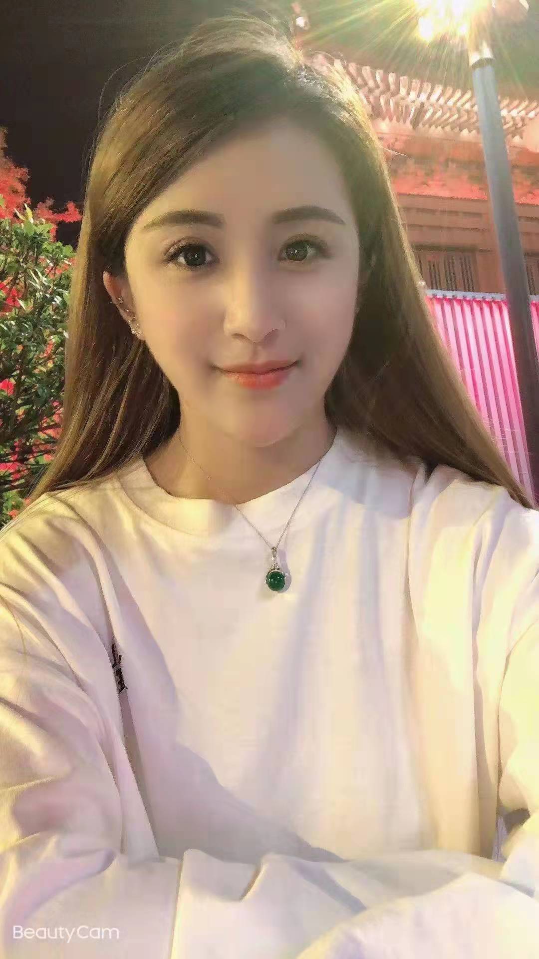 宝山的妹子qt500 奶子好舒服